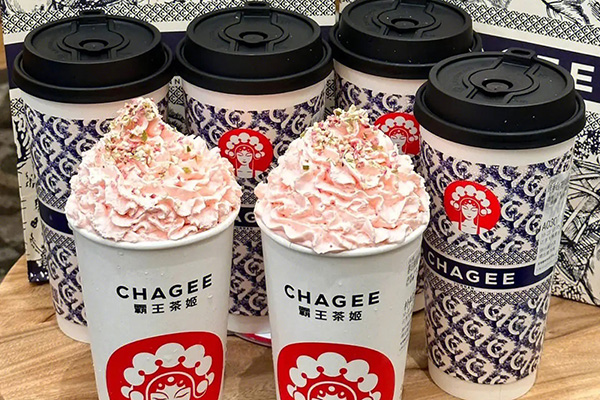 深入分析霸王茶姬加盟的盈利来源与模式