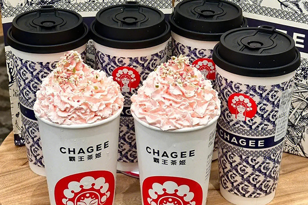 选择霸王茶姬加盟，抢占市场份额的最佳机会